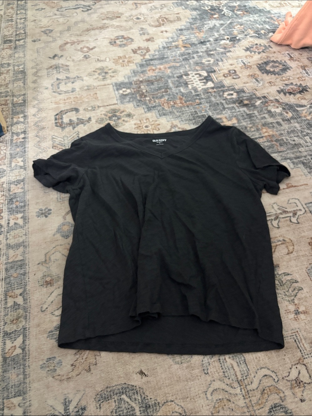 Old Navy Black V-Neck Short Sleeve Women's Tee